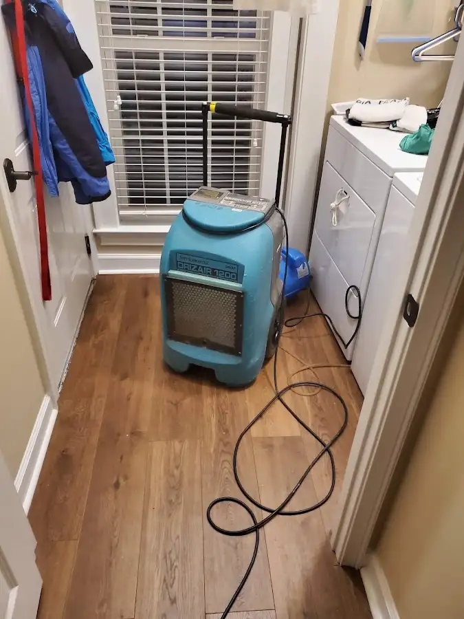 Commercial dehumidifier deployed for Crawl Space Restoration in Chicago